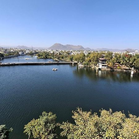 Hotel Antariksh à Udaipur Extérieur photo