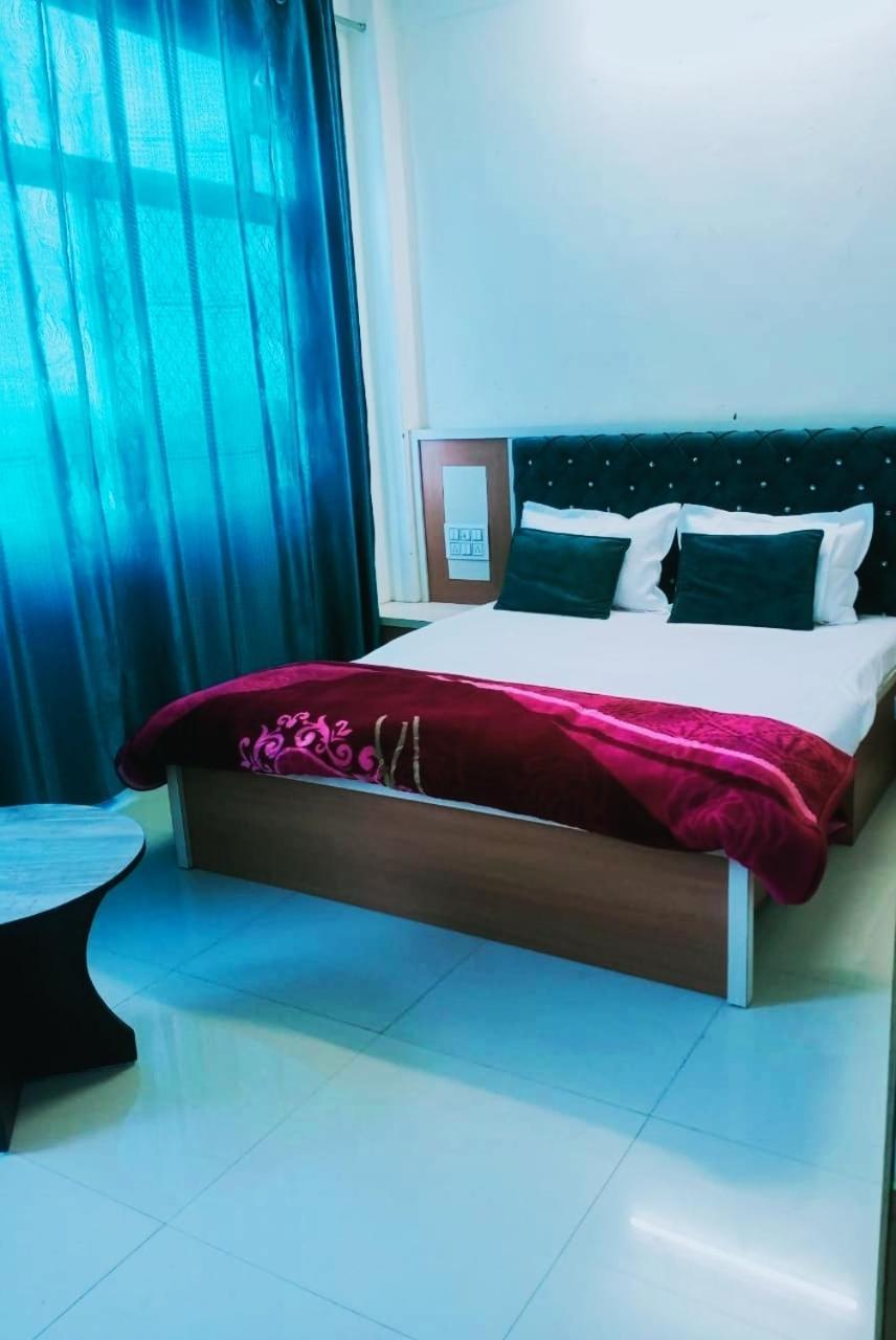 Hotel Antariksh à Udaipur Extérieur photo