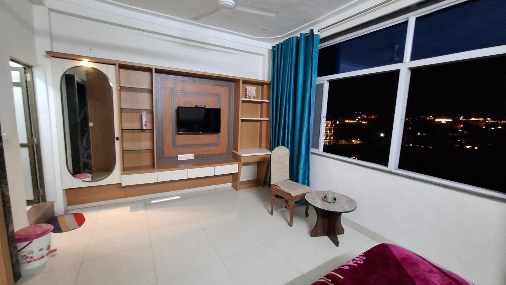 Hotel Antariksh à Udaipur Extérieur photo